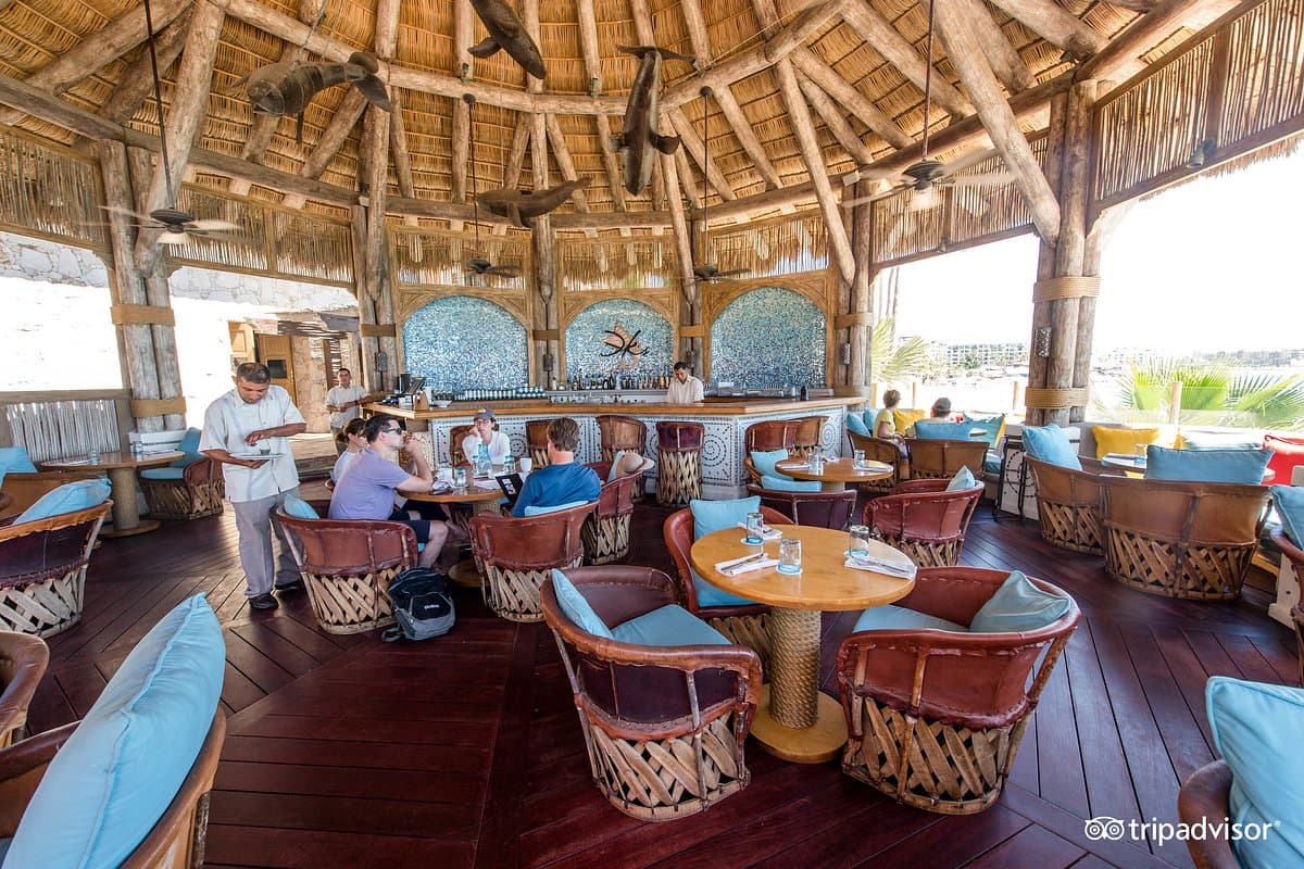 Hacienda Cocina y Cantina palapa dining room