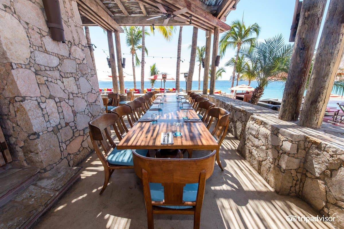 Hacienda Cocina y Cantina dining terrace